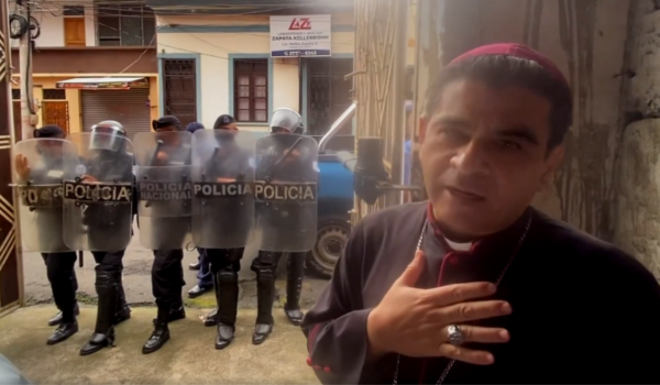 Monseñor Rolando Álvarez saldrá de Nicaragua solo si el papa Francisco lo manda