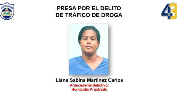 Mujer llevaba cinco paquetes de cocaína escondidos en un parlante