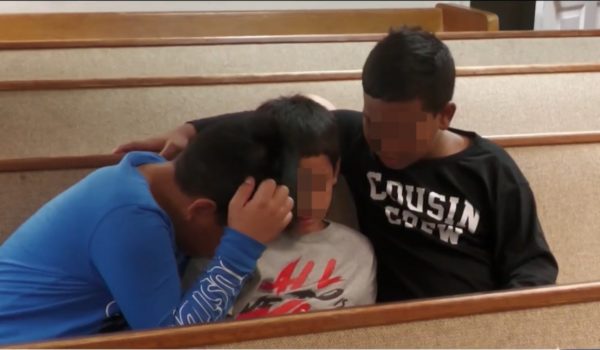 Sin lugar dónde vivir, sin trabajo y con nueve niños. Dos familias nicaragüenses piden ayuda en Estados Unidos