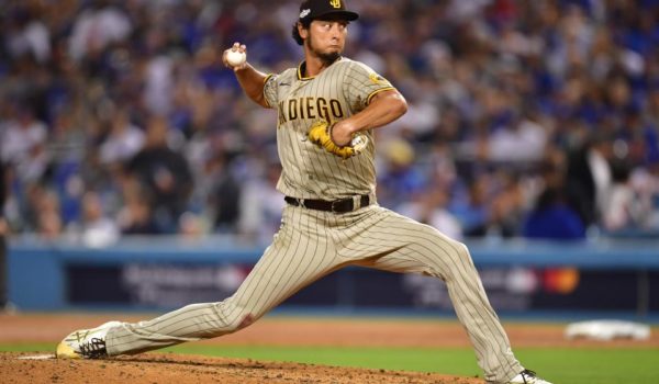 Padres firman contrato con lanzador Yu Darvish por los próximos seis años