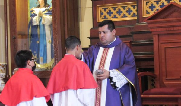 Iglesia católica inicia la Cuaresma en medio de ataques del régimen y prohibiciones de la Policía