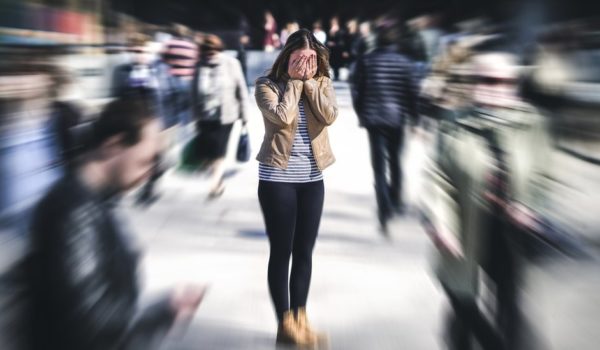 10 minutos de terror: cómo es tener un ataque de pánico y qué le hace a nuestro cuerpo