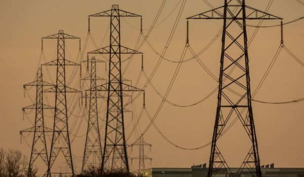Apagón en Argentina: un corte masivo deja sin electricidad a más de la mitad del país durante varias horas
