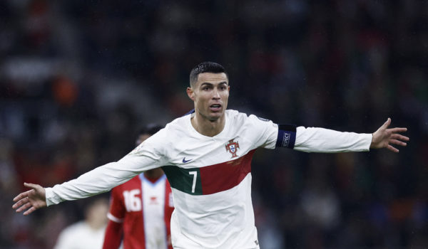 Doblete de Cristiano Ronaldo en la paliza de Portugal sobre Luxemburgo