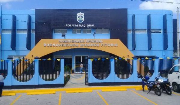 Reo liberado bajo régimen de convivencia familiar es acusado de violar a su hija