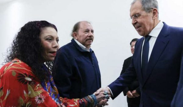 La Unión Europea no va a caer en el juego de la diplomacia de choque de Ortega, alegan expertos