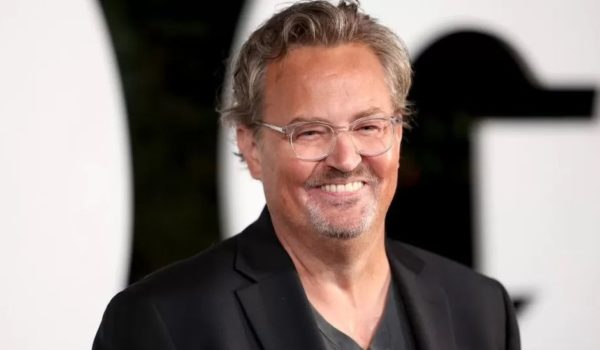 Getty Images En "Friends, Lovers and the Big Terrible Thing", Matthew Perry habla sobre su lucha contra el abuso de sustancias y la adicción