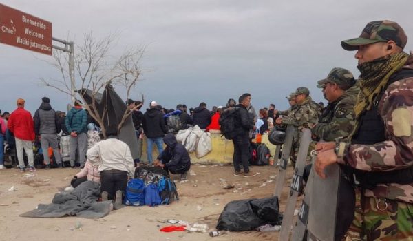 Getty Images En la conocida como Línea de la Concordia, entre Chile y Perú, los migrantes están varados.