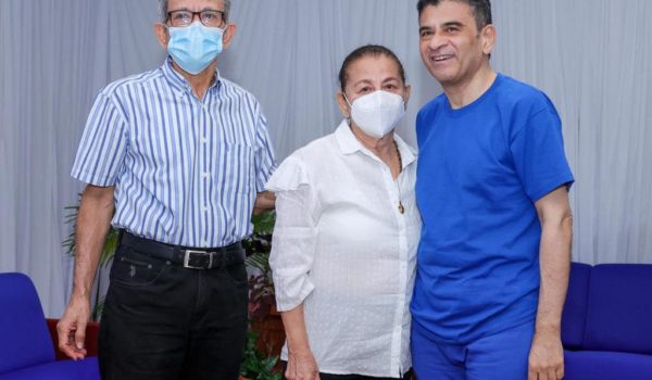 Demandan al régimen mostrar a monseñor Rolando Álvarez, tras más de un mes sin información