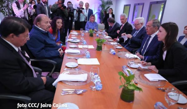 Las sanciones «no provocan ningún temor», dice Ortega durante encuentro con el canciller ruso