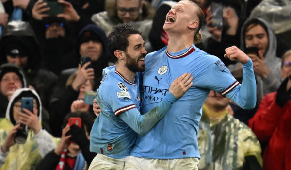 Erling Haaland empata récord y el Manchester City doblega al Leicester