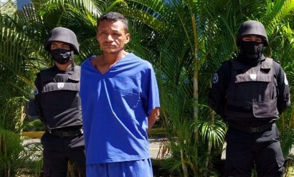 Hombre que robó, asesinó y profanó el cadáver de su prima es sentenciado a cadena perpetua
