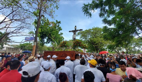 Iglesia católica representa una «amenaza potencial» para el régimen, dice investigadora alemana