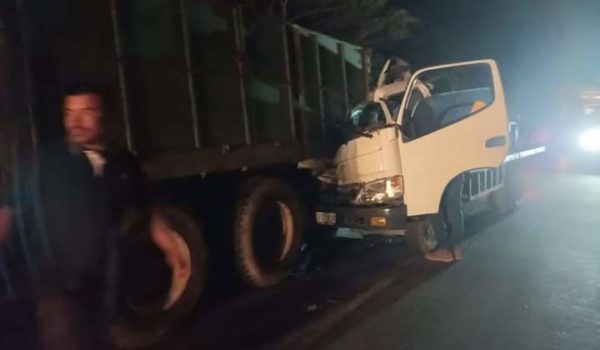 Choque entre camiones deja dos fallecidos en carretera Managua-El Rama