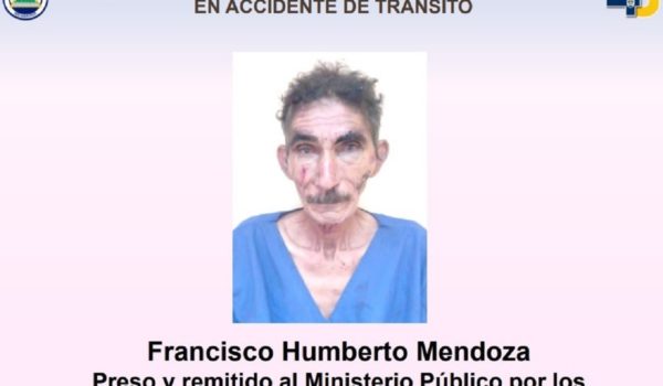 Fiscalía acusa por tres delitos a furgonero que causó accidente donde murieron cuatro personas