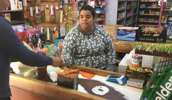 Inflación en Argentina: cómo se vive con un alza de precios anual que roza el 109% (y uno de los salarios más bajos de América Latina)
