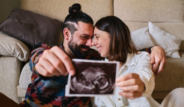 Getty Images El objetivo de la transposición uterina es preservar la fertilidad en mujeres que se someten a sesiones de radioterapia en el tratamiento contra el cáncer