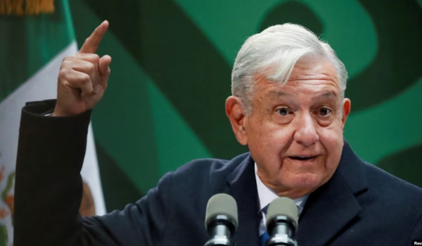 Andrés López Obrador, México, Perú