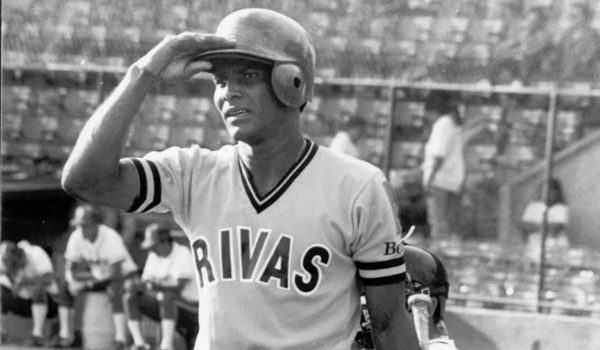 La decisión que cambió la trayectoria de Juan Cabrera, el jugador más completo del beisbol