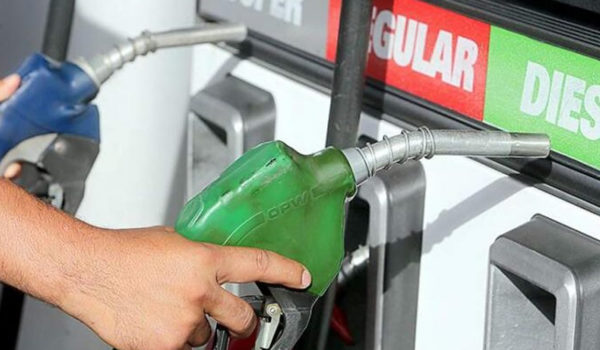 El precio del petróleo sobre el cual fueron fijados los precios de los combustibles en Nicaragua todavía sigue por debajo de esa referencia. LA PRENSA/ARCHIVO
