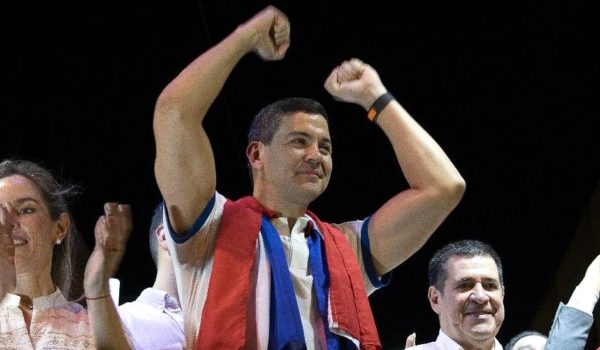 Santiago Peña, Paraguay