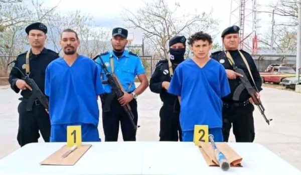 Piden 30 años de prisión para sujetos que mataron a hombre que auxiliaba a sus dos hijos
