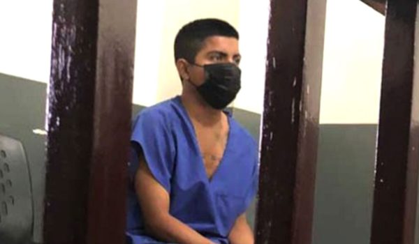 Juez ordena captura de expareja de joven ultimada por su hermano