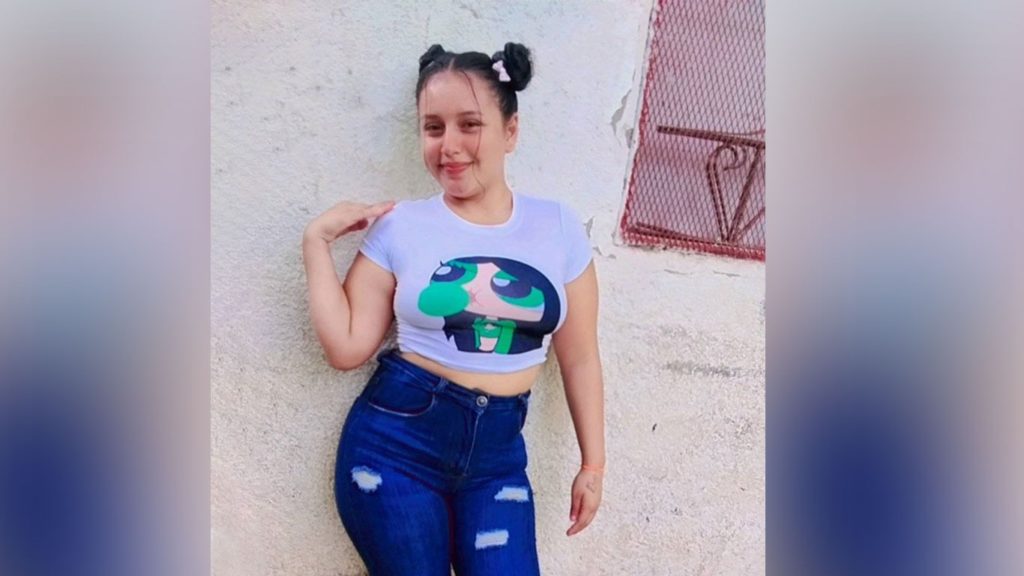 Cristhian Pamela Silva Paniagua , acuchillada mortalmente cuando  intervino en un pleito  entre su hermano y su expareja.. LA ORENSA/ Redes sociales.  