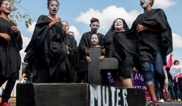 Violencia machista en abril: 10 femicidios, entre las víctimas tres niñas