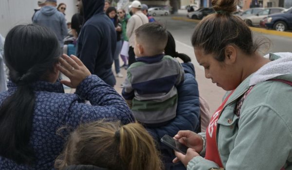 Getty Images La madre de Anadith intentó que su hija fuera enviada a un hospital en ambulancia varias veces.