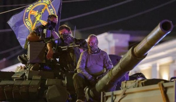 Getty Images Las unidades del grupo Wagner entregarán sus armas al ejército ruso, a cambio de no ser procesados por la rebelión del sábado.