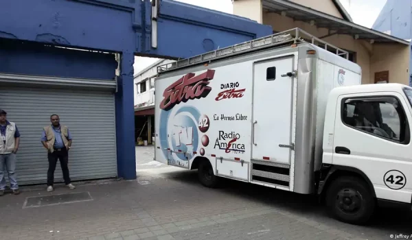 El grupo Extra anunció hace un es su cierre total.