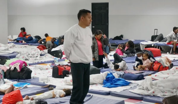 ARCHIVO: Un centro de asilo en McAllen, Texas, el 15 de diciembre de 2022.