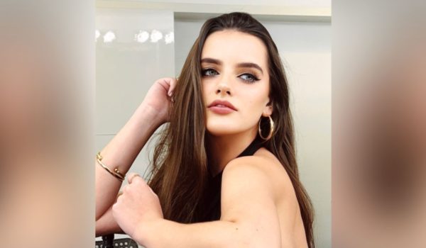 Gabriella Deshon, la nicaragüense que actúa como extra en una novela de Telemundo