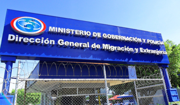 Migración de Costa Rica alerta sobre estafas mediante mensajes falsos y enlaces fraudulentos