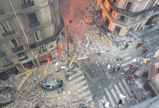 Francia, Paris, explosión