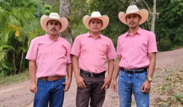 Los músicos jinoteganos que difunden las tragedias de Nicaragua en canciones 