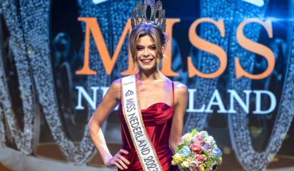 La mujer trans Rikkie Valerie Kolle gana Miss Países Bajos