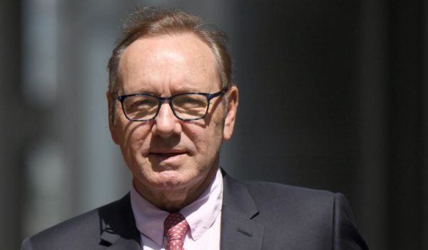 Getty Images Kevin Spacey enfrentaba un juicio por nueve delitos de índole sexual en Londres.