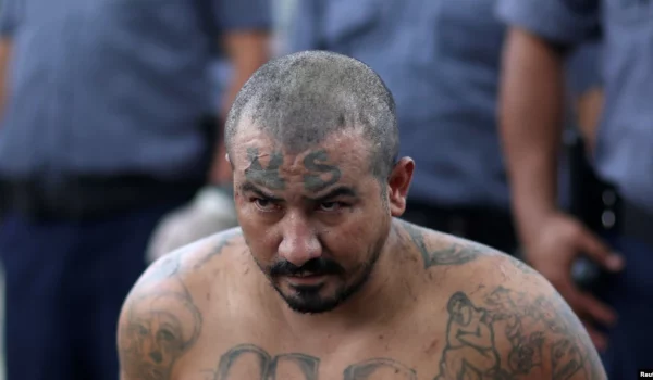 La Ranfla Nacional de la Mara Salvatrucha se compone de 14 miembros, requeridos por Estados Unidos desde 2021.