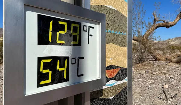 Así las temperaturas en el Valle de la Muerte, en el sureste de California, Estados UnidosImagen: Jorge Garcia/Reuters PUBLICIDAD