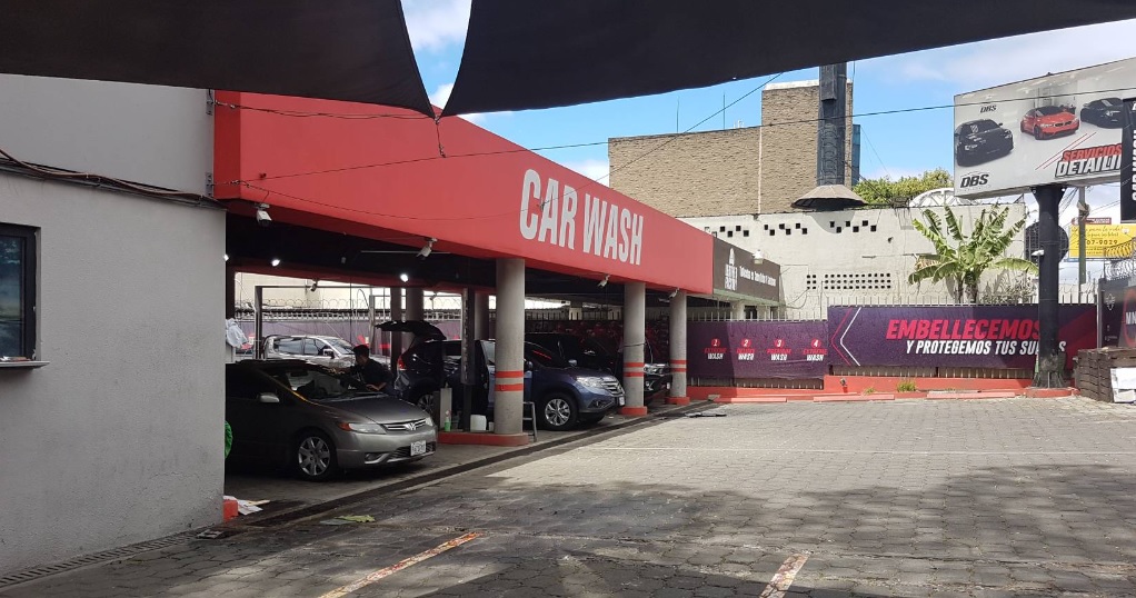 Foto referencial de un negocio de lavado de carro en Guatemala. Foto tomada de Internet
