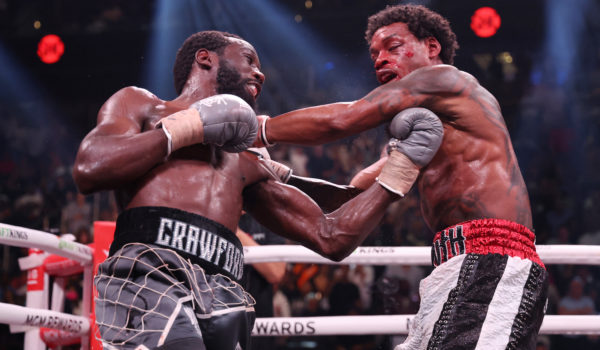 Así fue la victoria de Crawford sobre Spence Jr. que lo convierte en campeón indiscutido