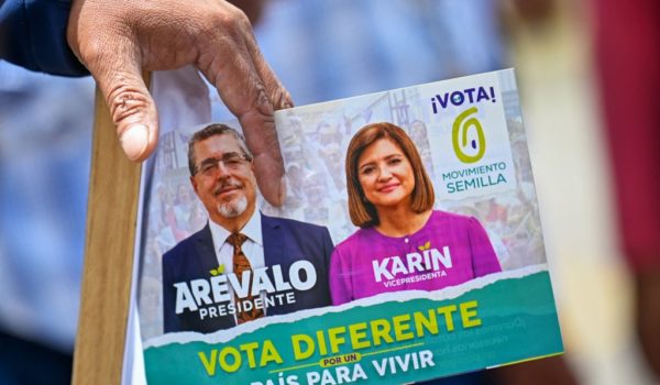 Guatemala-partido-Semilla-Bernardo-Arévalo