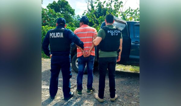 Nicaragüense capturado por intentar matar a golpes a poblador en Costa Rica
