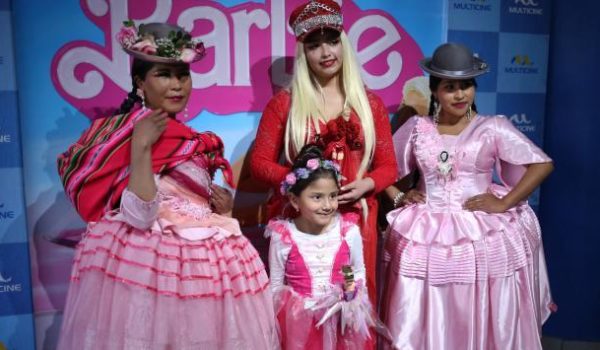EPA Estreno de "Barbie" en La Paz, Bolivia.
