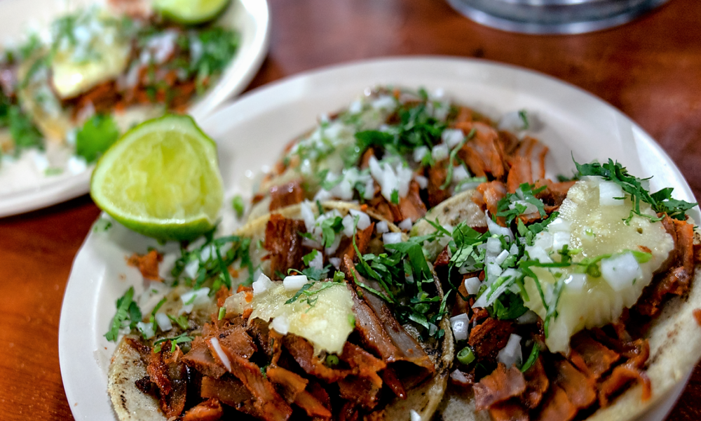 Getty Images De la amplia variedad de tacos, los de pastor son los más populares en Ciudad de México.