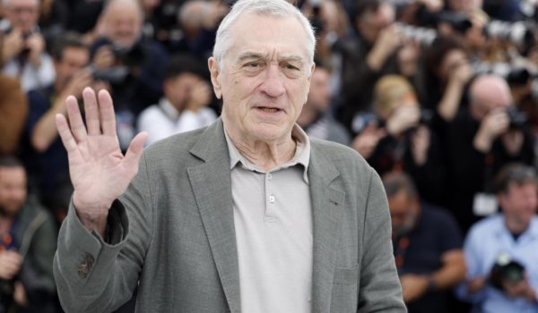 Robert De Niro celebra su cumpleaños a lo grande, rodeado de estrellas y familiares