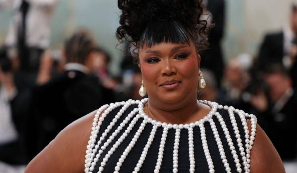 Reuters La cantante Lizzo es conocida por éxitos como "Truth Hurts", "About Damn Time", "Juice", "Good As Hell" y "2 Be Loved".