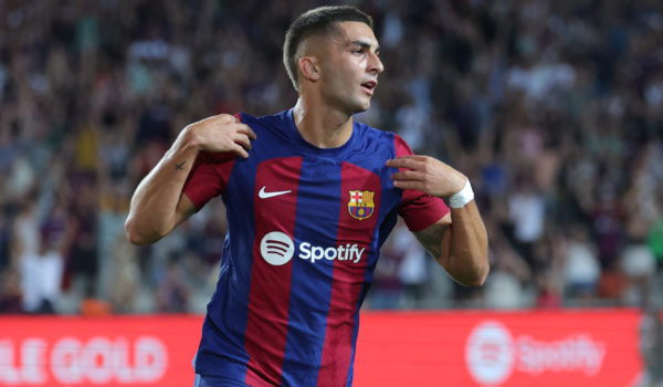 Pedri desatasca al Barcelona y el Atlético empata con el Betis